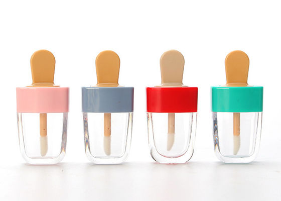 O gelado dá forma à garrafa cosmética do esmalte dos tubos vazios do brilho do bordo 5ml