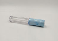 Cosmético vazio plástico dos tubos do brilho do bordo do nível superior que empacota com escova